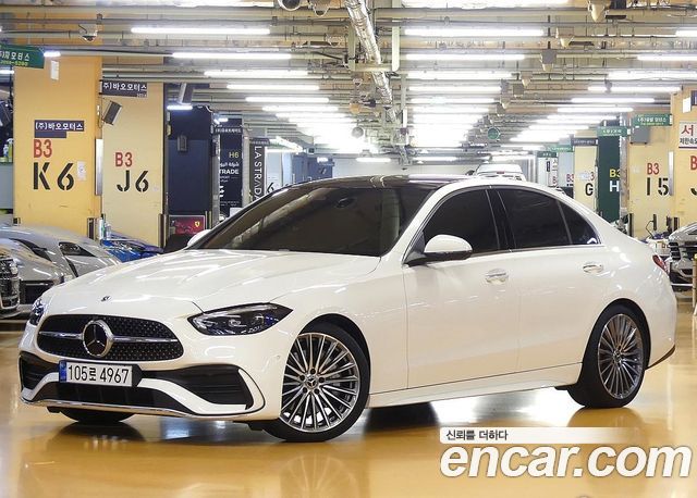 Mercedes-Benz C-Class W206 C300 4MATIC AMG Line - фото 0