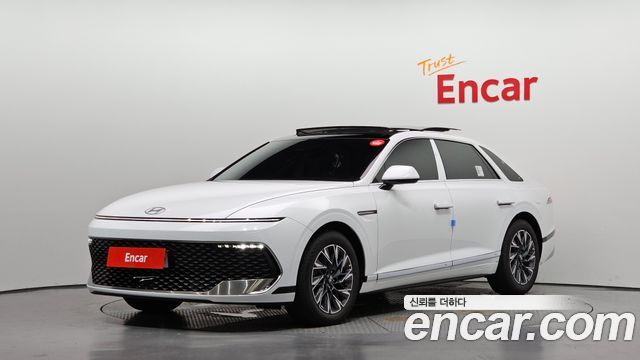 Hyundai Grandeur New GN7, гибрид Premium - фото 0