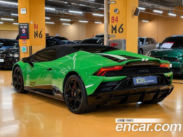 Lamborghini Huracan LP640-4 EVO Spyder - фото 3