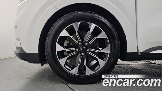 Kia Carnival 4-го поколения Gasoline 9-Seater Signature - фото 4