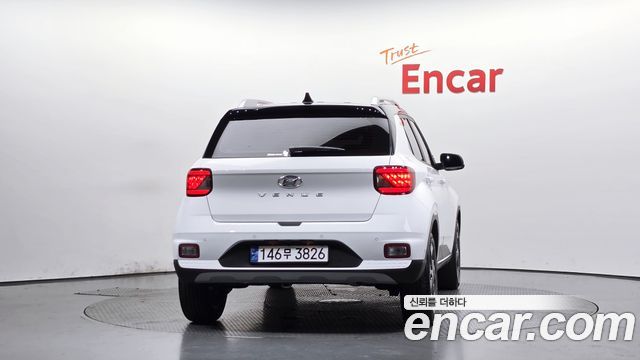Hyundai Venue 1,6 Premium - фото 2