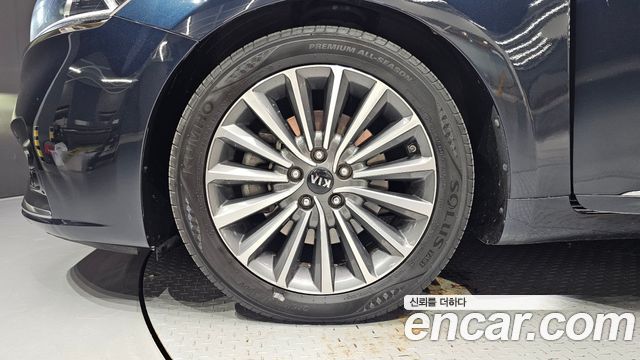 Kia K7 All New 3.0 LPI Luxury (Rental Car) - фото 4