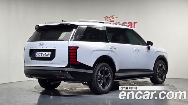 Hyundai Palisade LX3 Gasoline 2.5T 4WD 9-Seater Prestige - фото 1