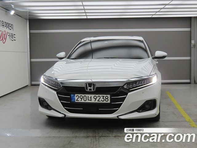 Honda Accord 10-го поколения 1.5 Turbo - фото 1