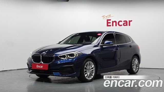 BMW 1 Series F40 118d Joy First Edition - фото 0