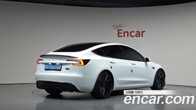 Tesla Model 3 Performance AWD - фото 0