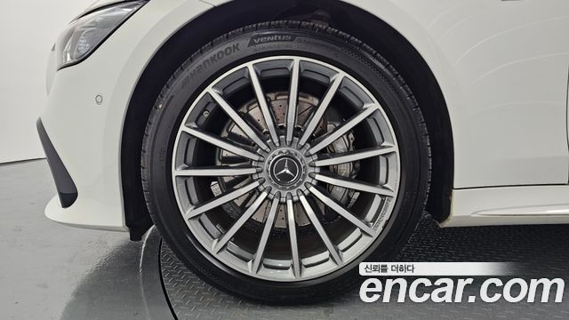 Mercedes-Benz AMG GT 4Door 43 4MATIC+ - фото 4