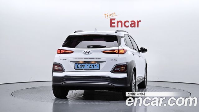 Hyundai Kona Electric Premium - фото 3