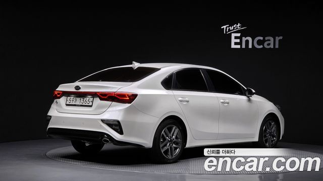 Kia K3 All New Luxury - фото 1