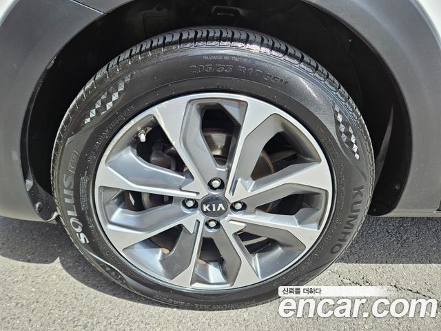 Kia Stonic 1.4 Prestige - фото 4