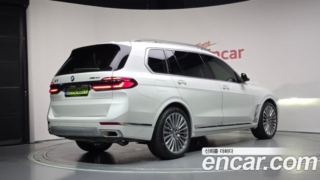 BMW X7 G07 xDrive 40i Design Pure Excellence 7-Seater - фото 1