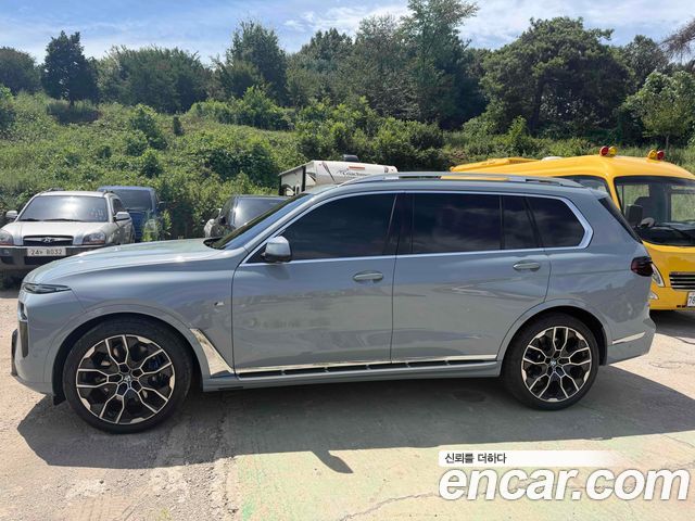 BMW X7 G07 xDrive 40i M Sport 6STR - фото 2