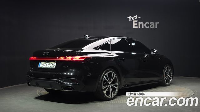 Audi A5 B10 40 TFSI Quattro S Line Black Edition - фото 0
