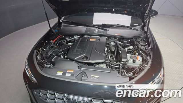 Audi A5 B10 40 TFSI Quattro S Line Black Edition - фото 4