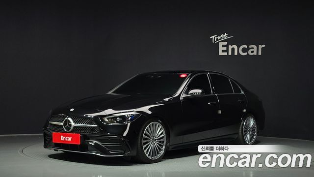 Mercedes-Benz C-Class W206 C300 4MATIC AMG Line - фото 0