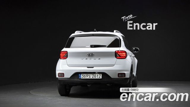Hyundai Venue 1.6 Flux - фото 2