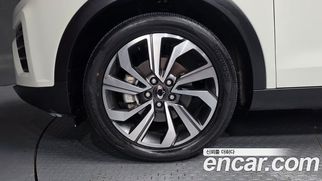 SsangYong Tivoli Gasoline 1.5 2WD V5 - фото 3