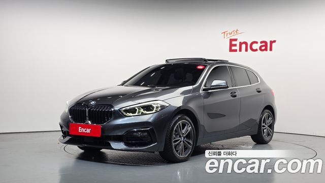 BMW 1 Series F40 118d Sport - фото 0