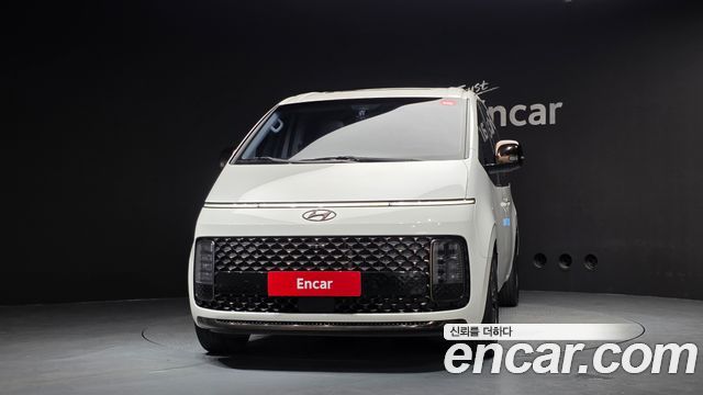 Hyundai Staria 4WD Lounge 7-Seater Inspiration - фото 0