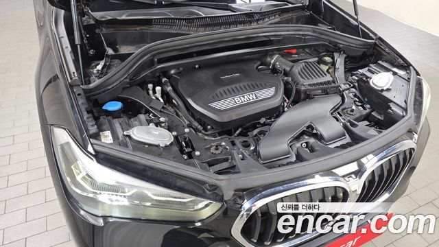 BMW X1 F48 xDrive 18d M Sport - фото 4