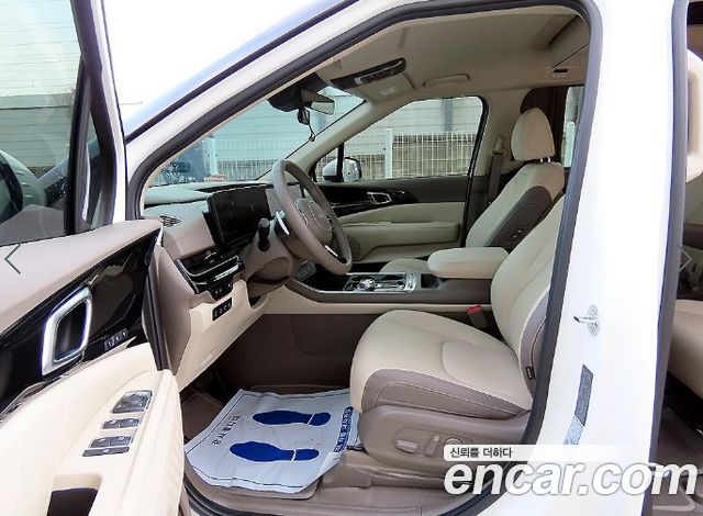 Kia Carnival New 4-го поколения Gasoline 9-Seater Hi Limousine Signature - фото 4