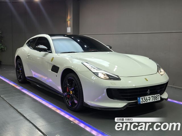 Ferrari GTC4 Lusso 6.3 V12 - фото 1