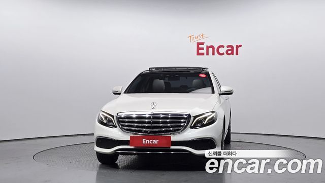 Mercedes-Benz E-Class W213 E300 Exclusive - фото 2