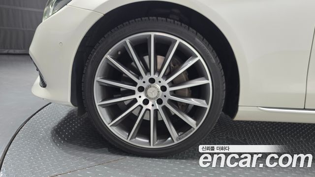 Mercedes-Benz E-Class W213 E300 Exclusive - фото 4