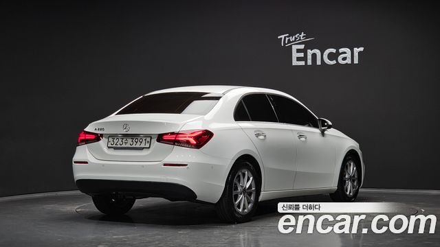 Mercedes-Benz A-Class W177 A220 Sedan - фото 1