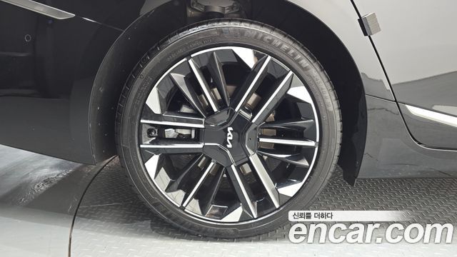Kia K8 New, гибрид Signature - фото 4