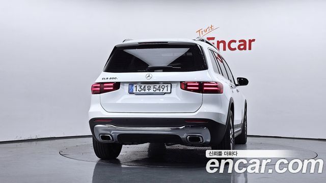 Mercedes-Benz GLB-Class X247 GLB200 d - фото 3