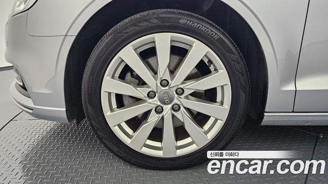 Audi A3 40 TFSI 8V - фото 3