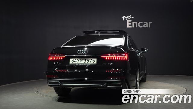 Audi A6 C8 45 TFSI - фото 2