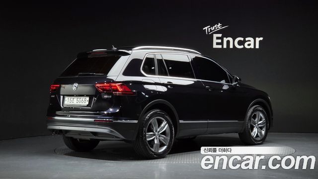 Volkswagen Tiguan 2-го поколения 2.0 TDI 4Motion Prestige - фото 0