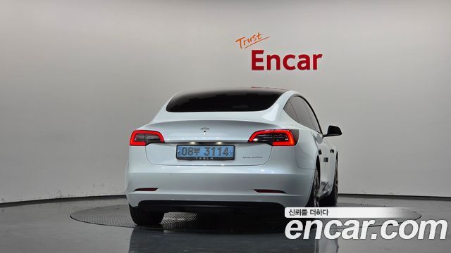 Tesla Model 3 Long Range AWD - фото 3