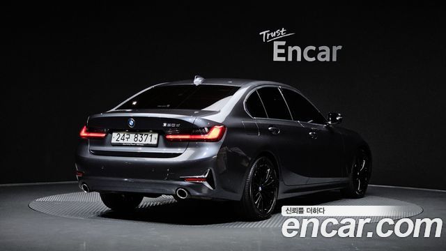 BMW 3 Series G20 320d Luxury - фото 0