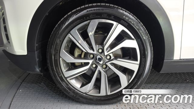 SsangYong Tivoli Gasoline 1.5 2WD V3 Special - фото 4