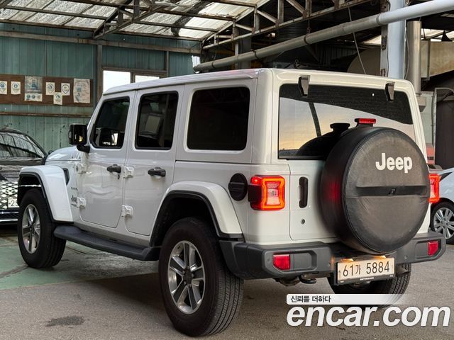 Jeep Wrangler JL 2.0 Sahara 4Door - фото 3