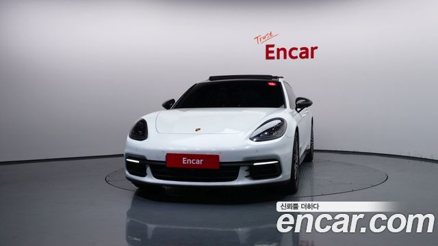 Porsche Panamera 3.0 AWD - фото 2