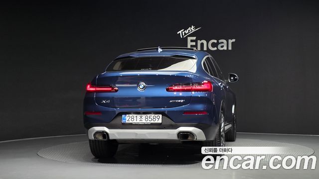 BMW X4 G02 xDrive20i xLine - фото 3