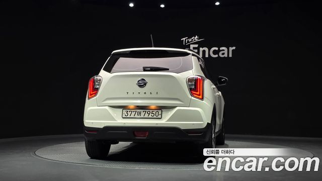 SsangYong Tivoli Gasoline 1.5 2WD V3 - фото 3