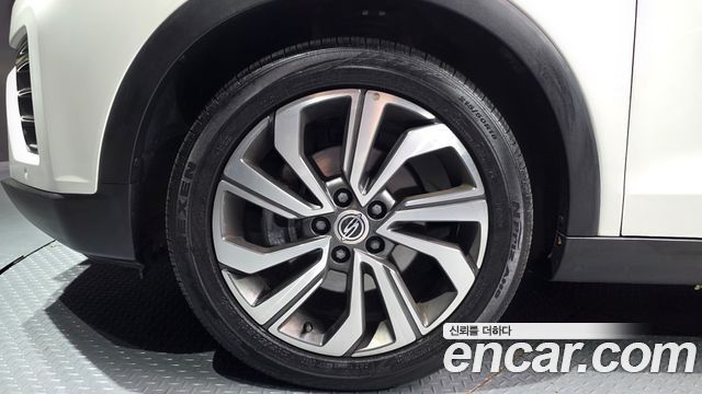 SsangYong Tivoli Gasoline 1.5 2WD V3 - фото 4