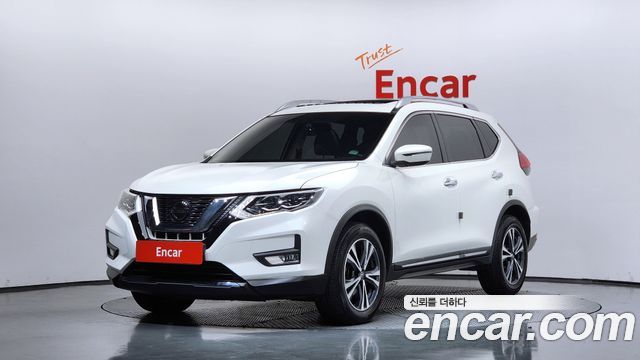 Nissan X-Trail 2.5 4WD - фото 0