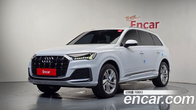 Audi Q7 45 TDI Quattro Premium - фото 0