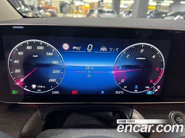 Mercedes-Benz V-Class V300 CDI W447 - фото 3