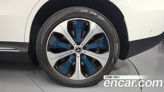 Mercedes-Benz EQC N293 EQC400 4MATIC - фото 4