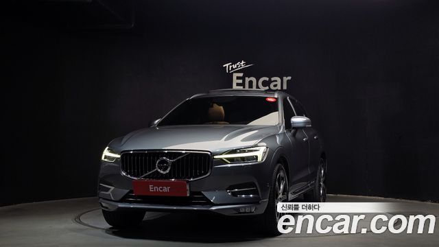 Volvo XC60 2-го поколения D5 Inscription - фото 2