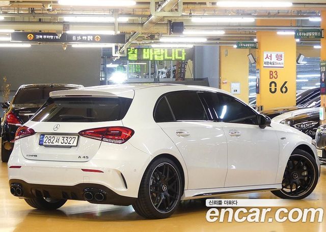 Mercedes-Benz A-Class W177 AMG A45 4MAITC+ Hatchback - фото 1
