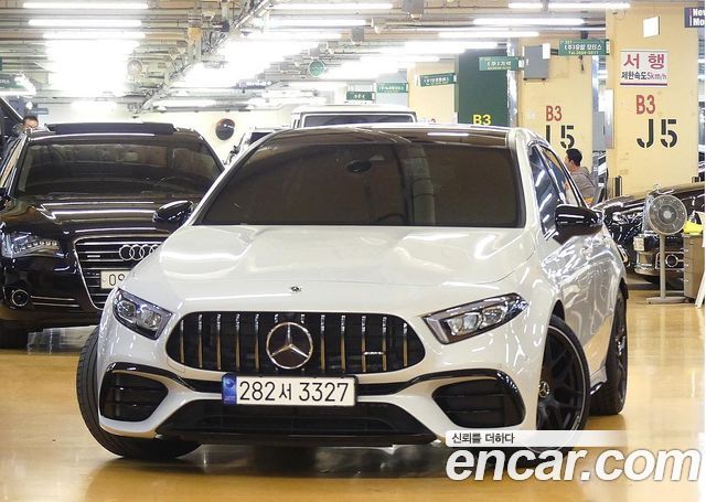 Mercedes-Benz A-Class W177 AMG A45 4MAITC+ Hatchback - фото 2