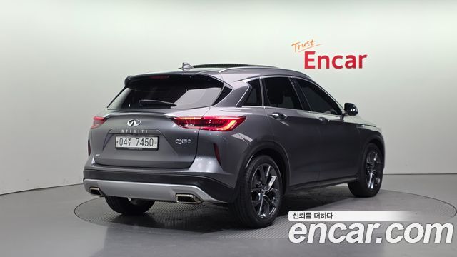 Infiniti QX50 2.0 Sensory AWD - фото 1